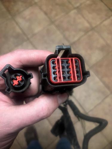 Existing wire connectors to E4OD transmission